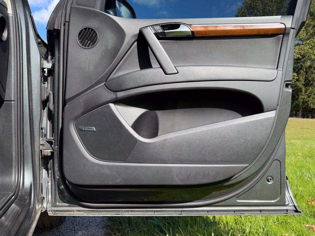 Audi Q7 photo 36