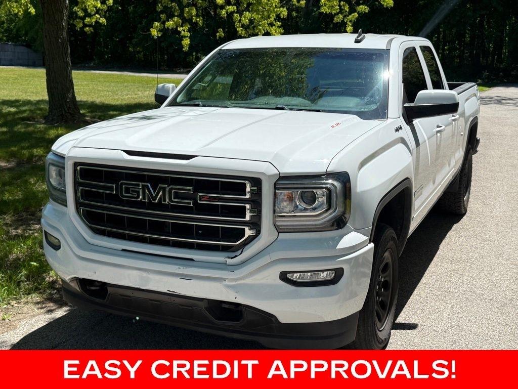 2017 GMC Sierra 4WD Double Cab Standard Box's photo