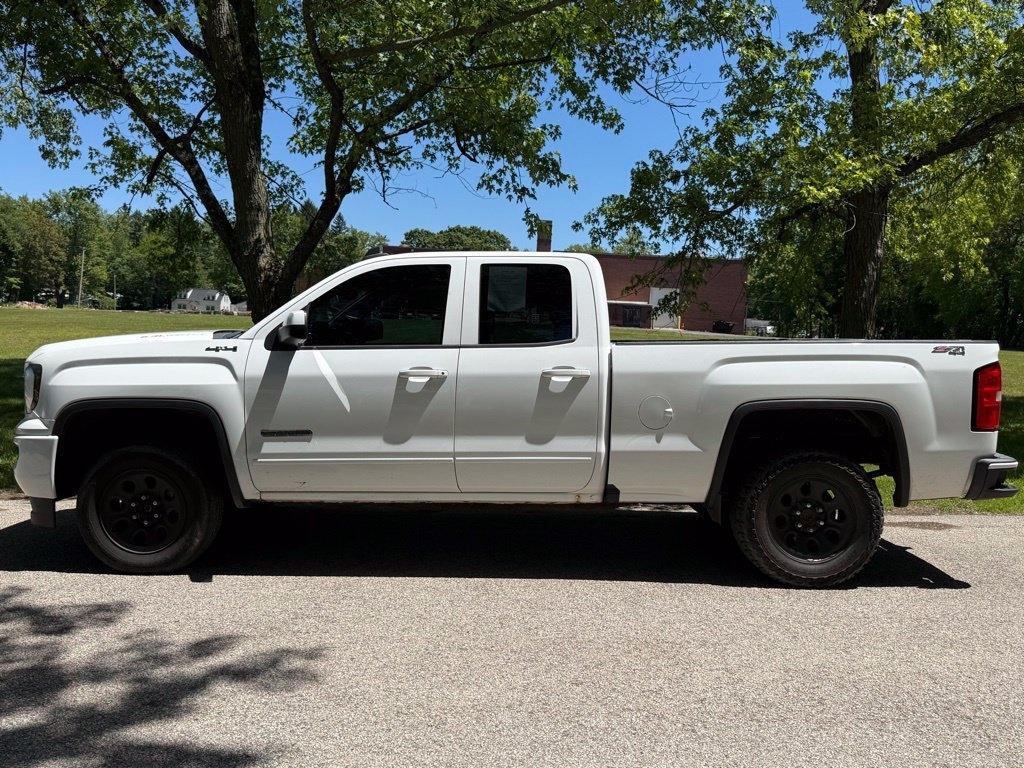 GMC Sierra photo 5