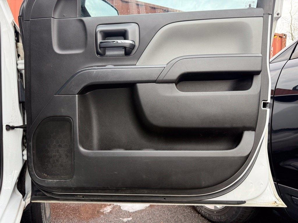GMC Sierra photo 37