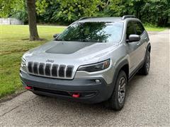 2020 Jeep Cherokee 