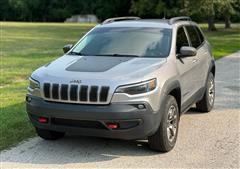 2020 Jeep Cherokee 