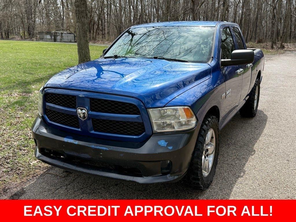 2017 RAM 1500 Express 4x4 Quad Cab 6'4" Box