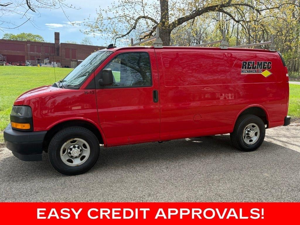 Chevrolet Express Cargo Van RWD 3500 135" 2021