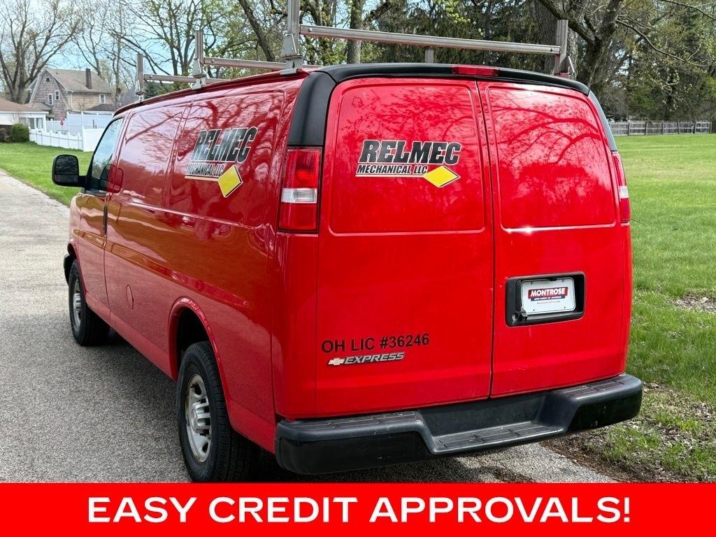 Chevrolet Express Cargo Van RWD 3500 135" 2021