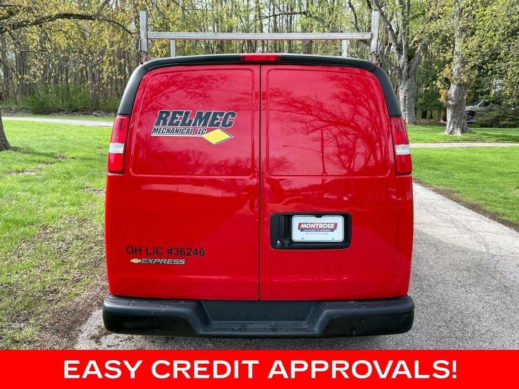 Chevrolet Express Cargo Van RWD 3500 135" 2021