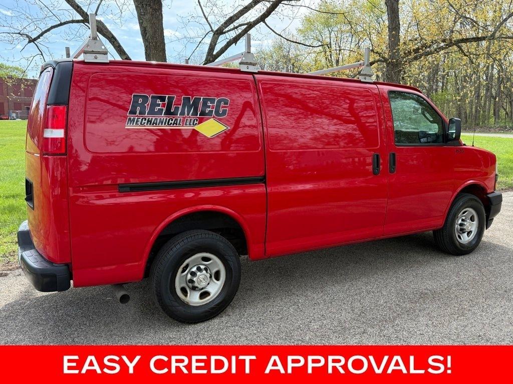 Chevrolet Express Cargo Van RWD 3500 135" 2021