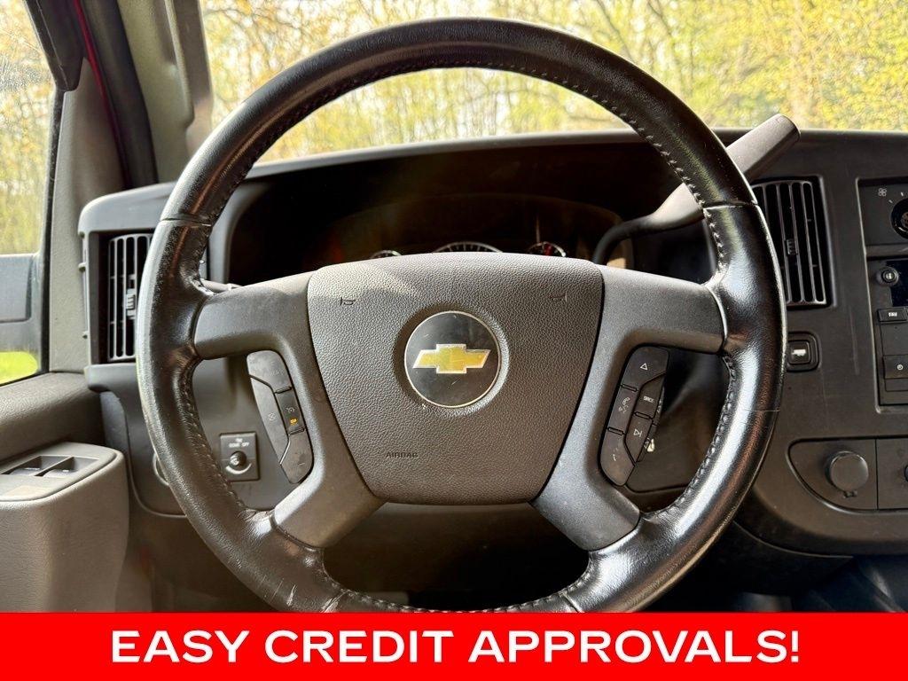 Chevrolet Express Cargo Van RWD 3500 135" 2021