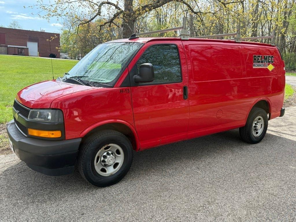 Chevrolet Express Cargo Van RWD 3500 135" 2021