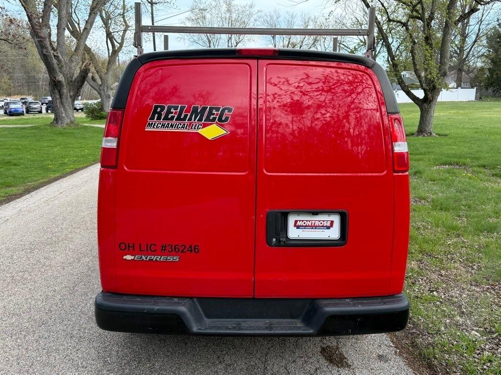 Chevrolet Express Cargo Van RWD 3500 135" 2021