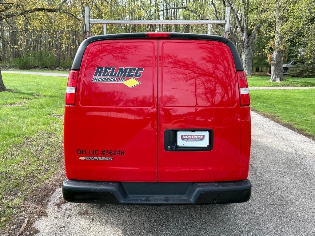Chevrolet Express Cargo Van RWD 3500 135" 2021