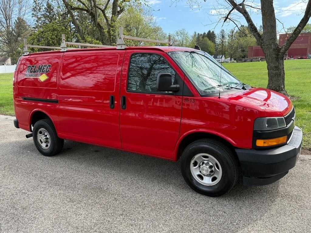 Chevrolet Express Cargo Van RWD 3500 135" 2021