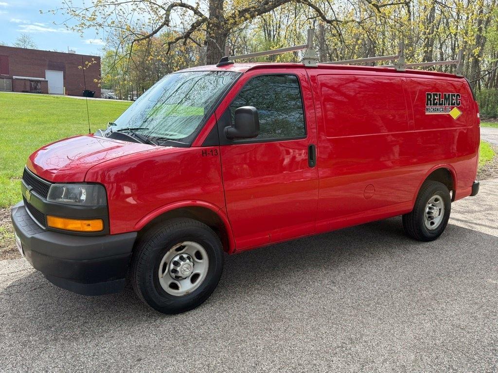 Chevrolet Express Cargo Van RWD 3500 135" 2021