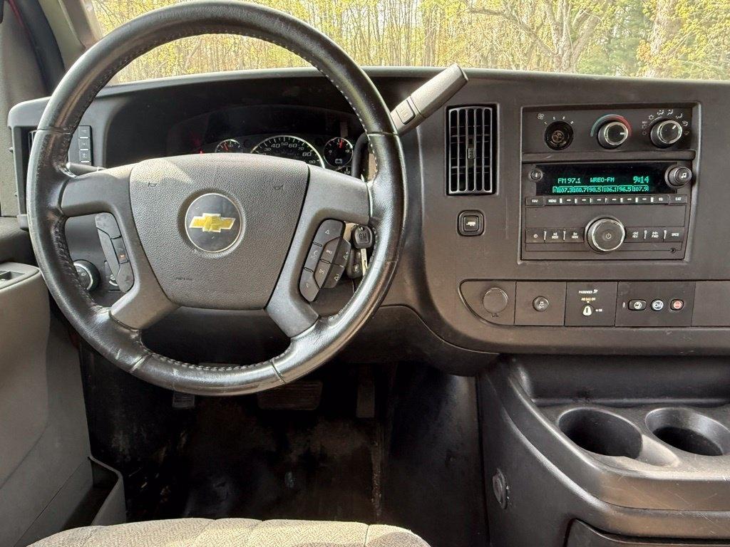 Chevrolet Express Cargo Van RWD 3500 135" 2021