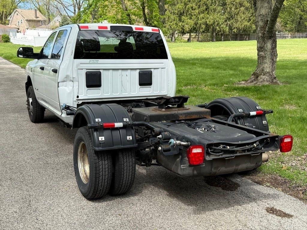 RAM 3500 Chassis Cab Tradesman 2WD Crew Cab 60" CA 172.4" WB 2022