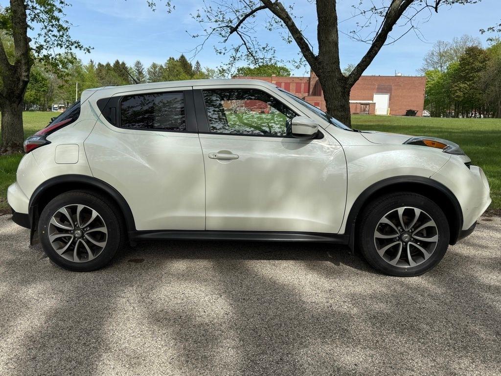 Nissan Juke AWD SV 2017