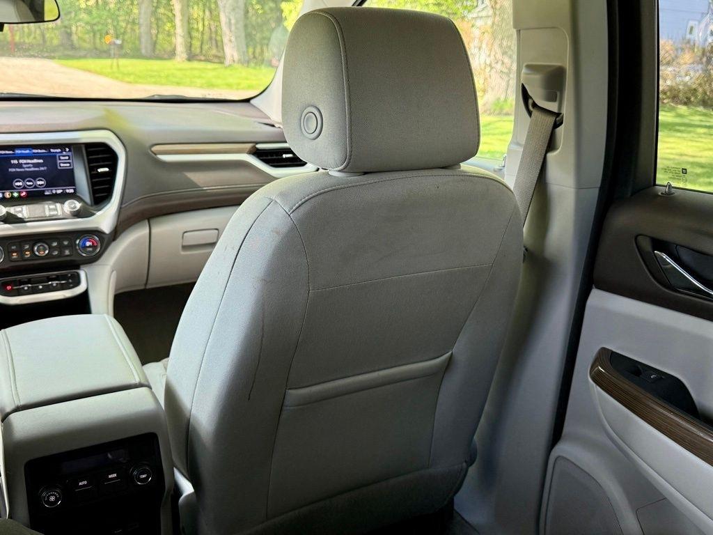 GMC Acadia AWD 4dr SLE 2023