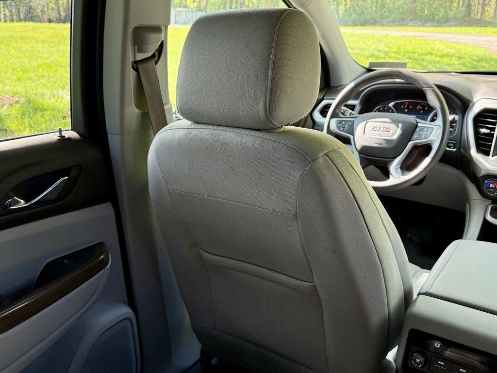 GMC Acadia AWD 4dr SLE 2023