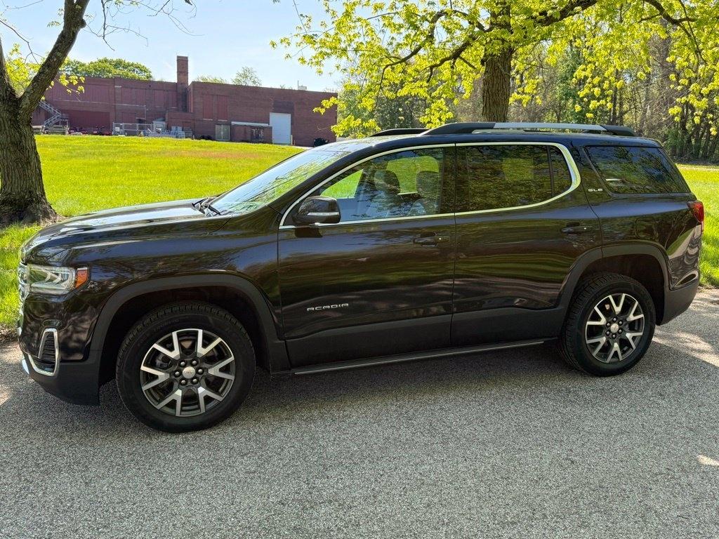 GMC Acadia AWD 4dr SLE 2023
