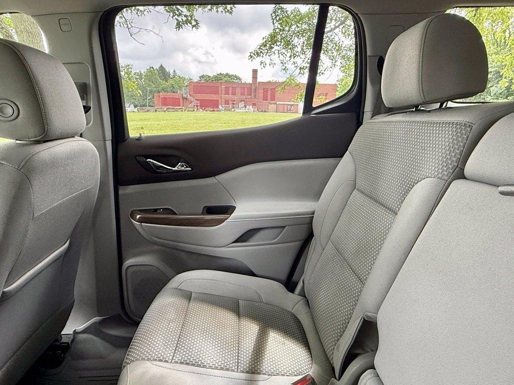 GMC Acadia AWD 4dr SLE 2023