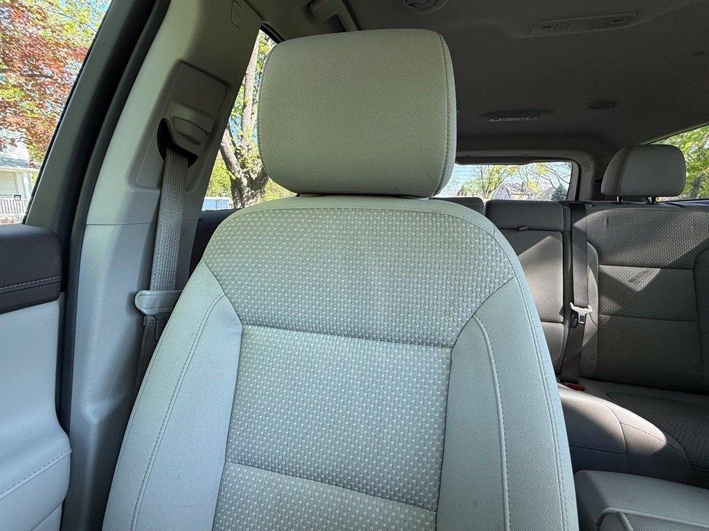 GMC Acadia AWD 4dr SLE 2023