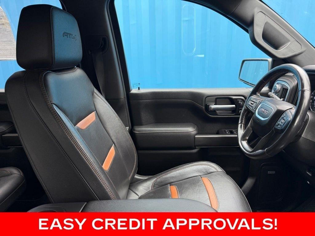 GMC Sierra 1500 4WD Crew Cab 157" AT4 2021