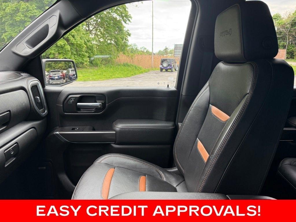 GMC Sierra 1500 4WD Crew Cab 157" AT4 2021