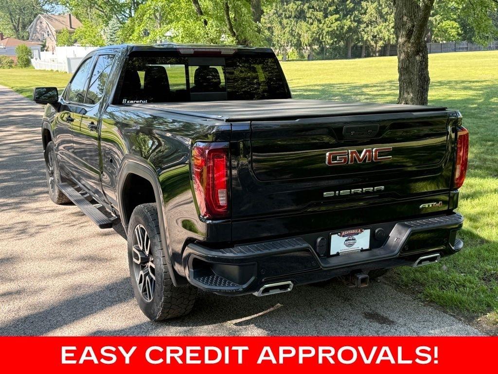 GMC Sierra 1500 4WD Crew Cab 157" AT4 2021