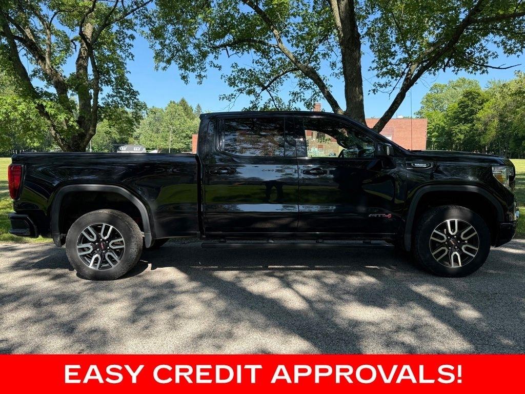 GMC Sierra 1500 4WD Crew Cab 157" AT4 2021