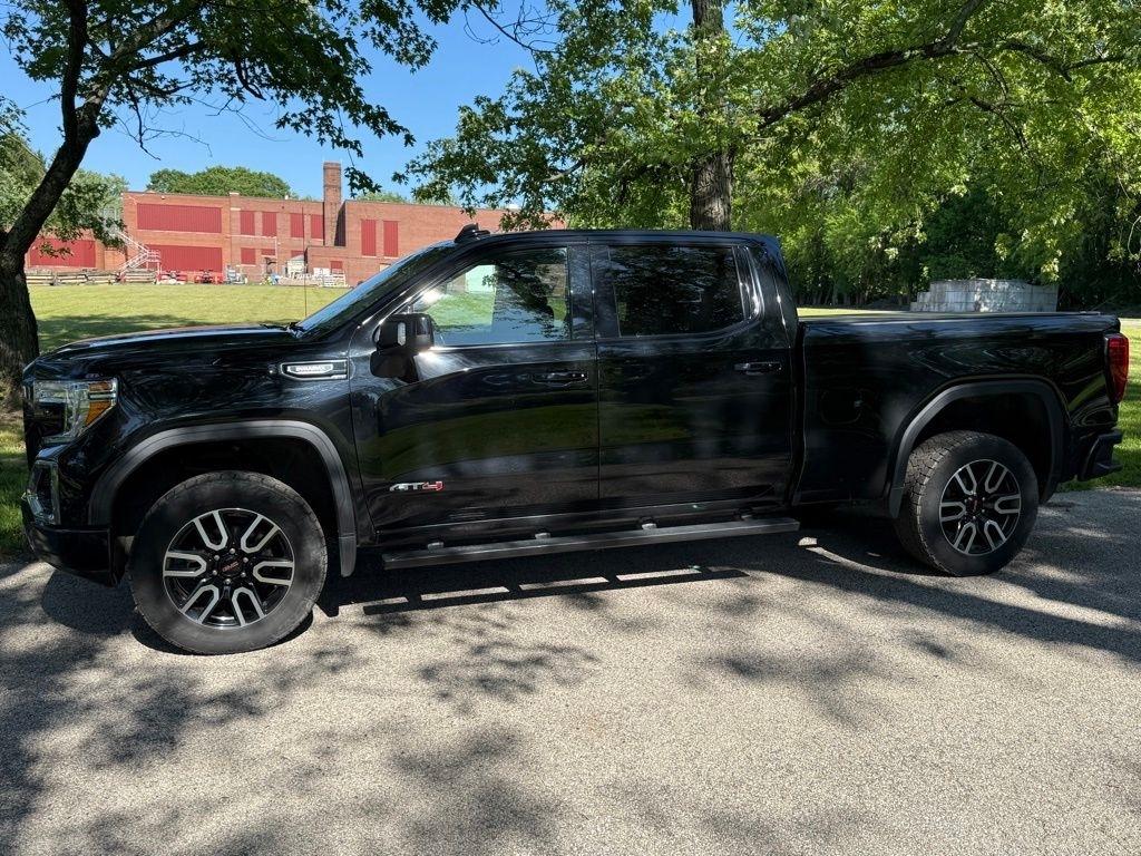 GMC Sierra 1500 4WD Crew Cab 157" AT4 2021