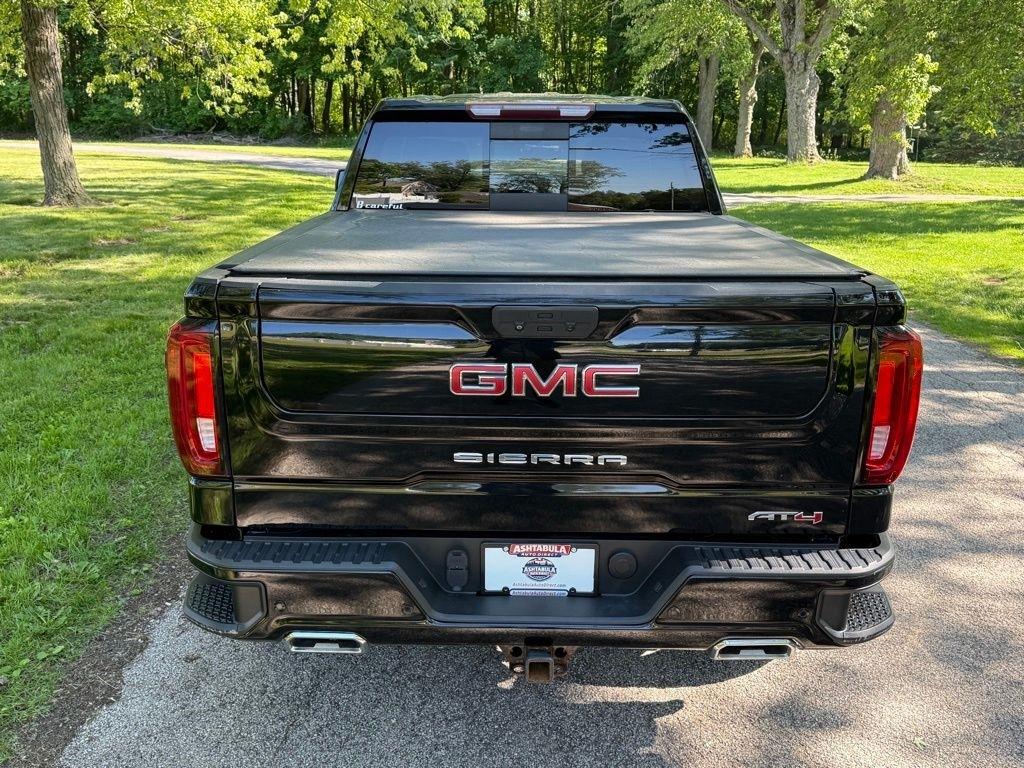 GMC Sierra 1500 4WD Crew Cab 157" AT4 2021