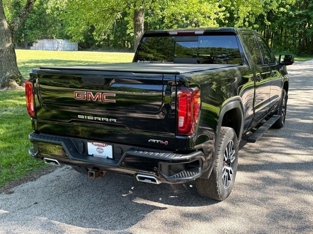 GMC Sierra 1500 4WD Crew Cab 157" AT4 2021