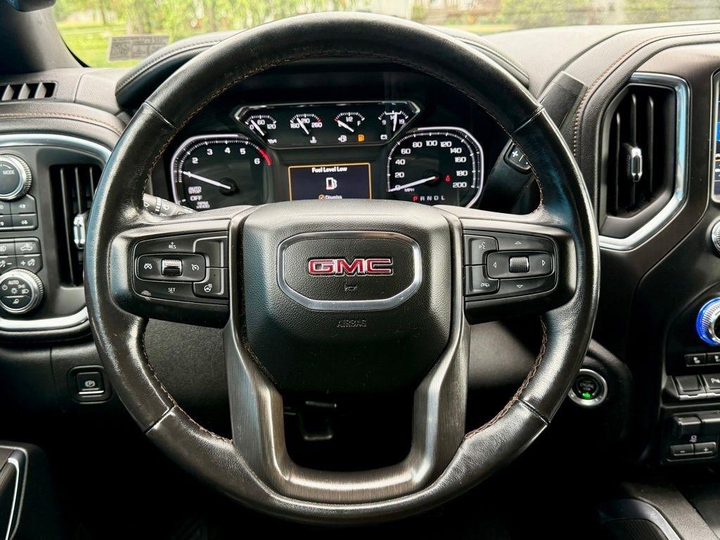 GMC Sierra 1500 4WD Crew Cab 157" AT4 2021