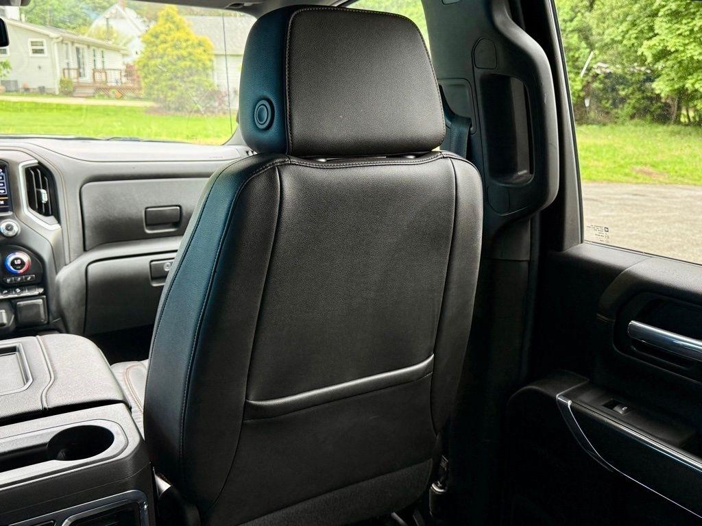 GMC Sierra 1500 4WD Crew Cab 157" AT4 2021