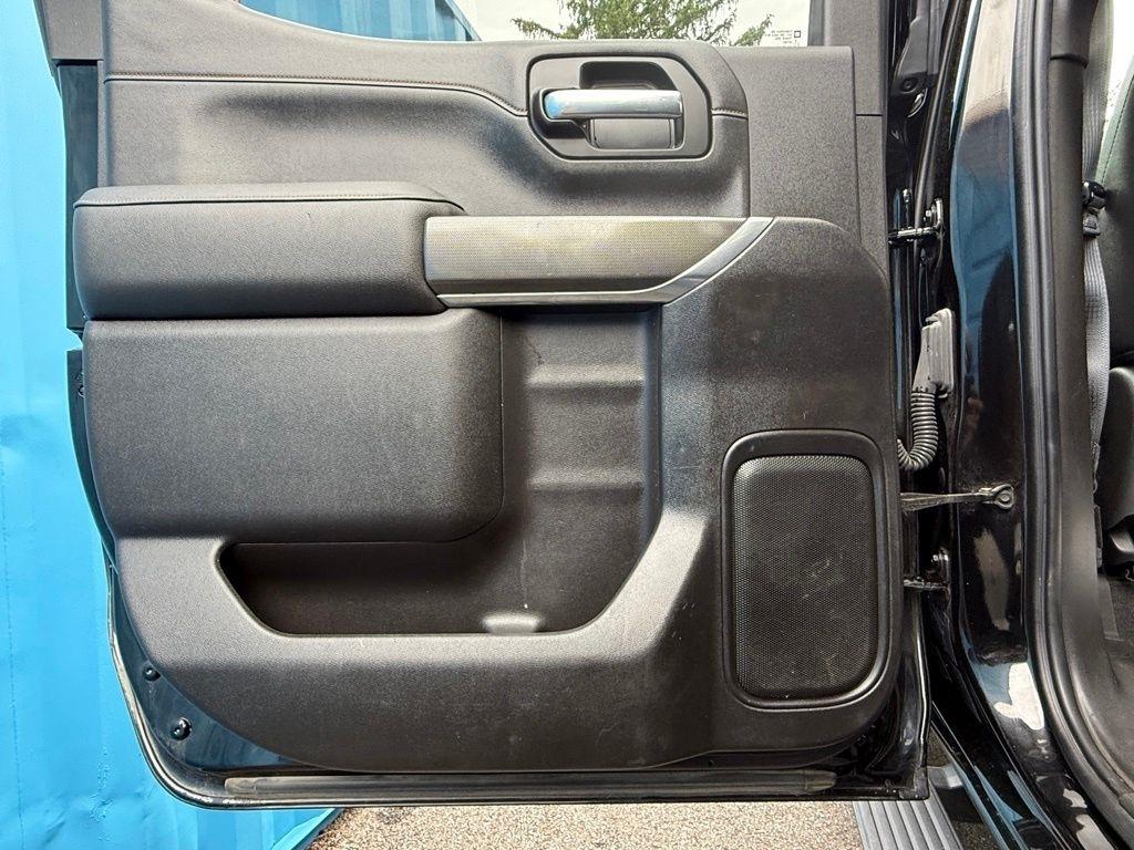 GMC Sierra 1500 4WD Crew Cab 157" AT4 2021