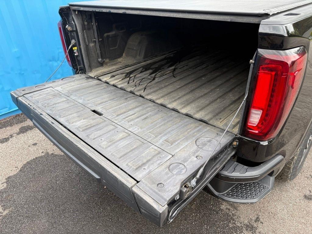 GMC Sierra 1500 4WD Crew Cab 157" AT4 2021