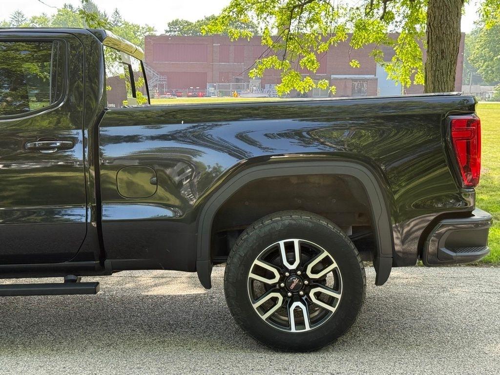 GMC Sierra 1500 4WD Crew Cab 157" AT4 2021