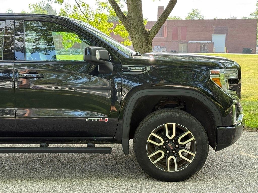 GMC Sierra 1500 4WD Crew Cab 157" AT4 2021