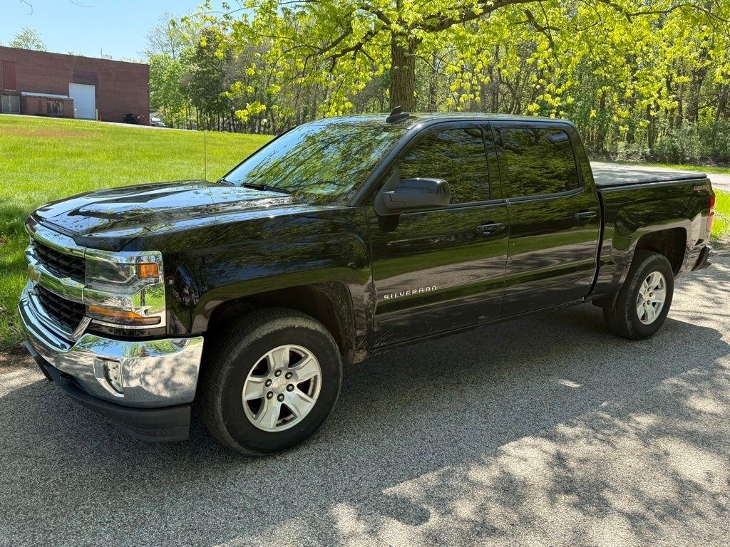 Chevrolet Silverado 1500 4WD Crew Cab 143.5" LT w/1LT 2016
