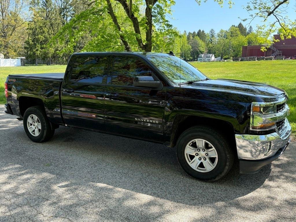 Chevrolet Silverado 1500 4WD Crew Cab 143.5" LT w/1LT 2016