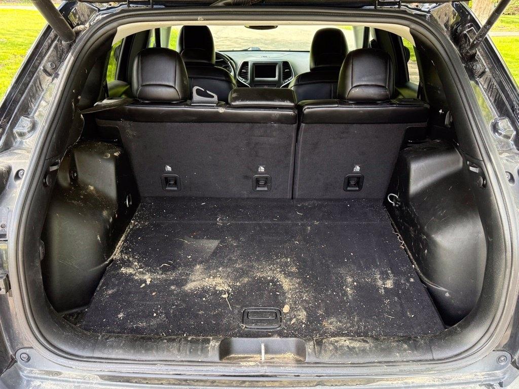 Jeep Cherokee Latitude Plus 4x4 2019