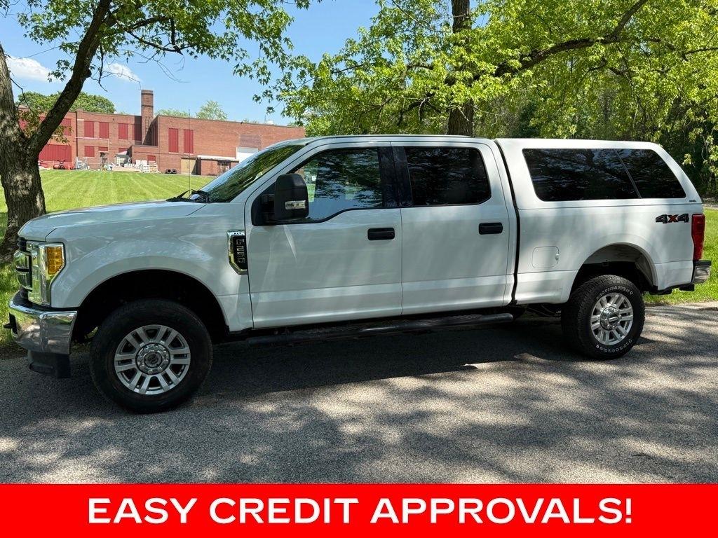 Ford Super Duty F-250 SRW King Ranch 4WD Crew Cab 8' Box 2017