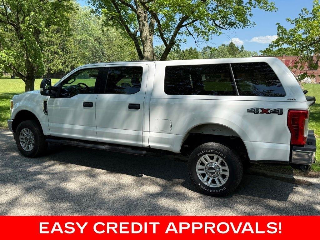 Ford Super Duty F-250 SRW King Ranch 4WD Crew Cab 8' Box 2017