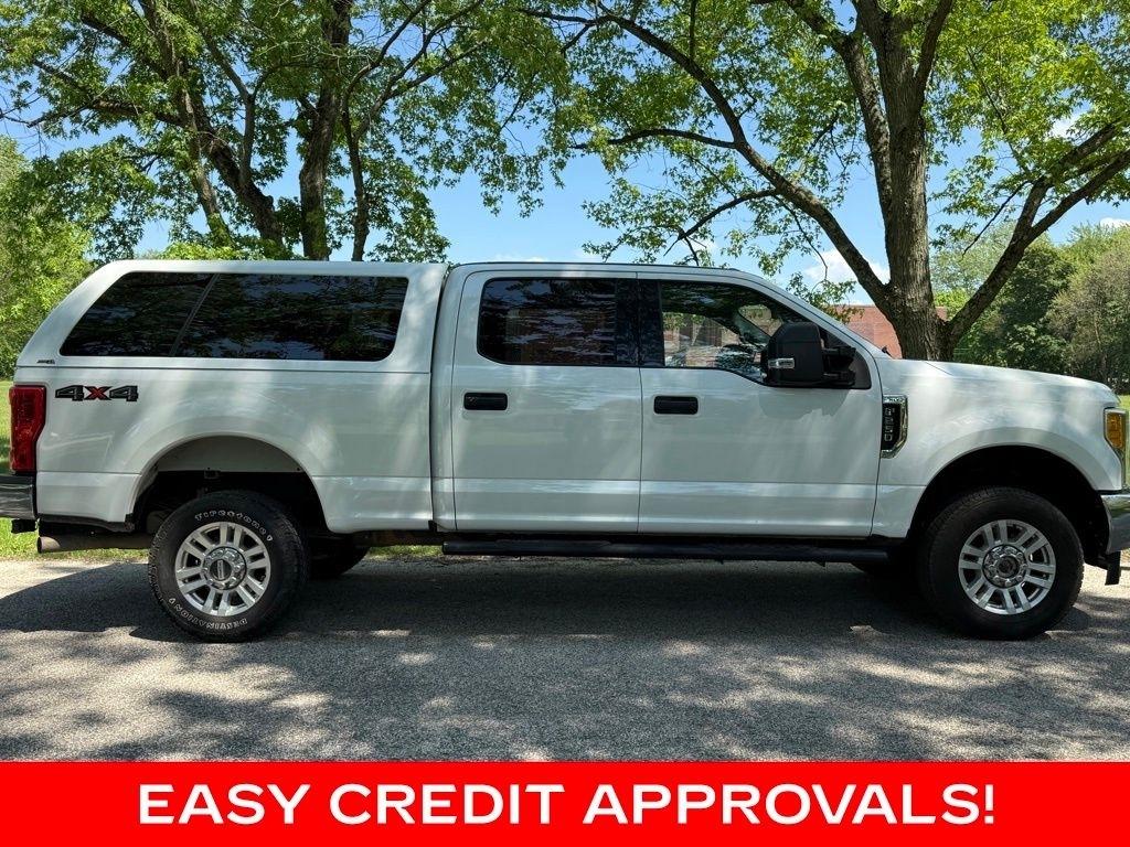 Ford Super Duty F-250 SRW King Ranch 4WD Crew Cab 8' Box 2017