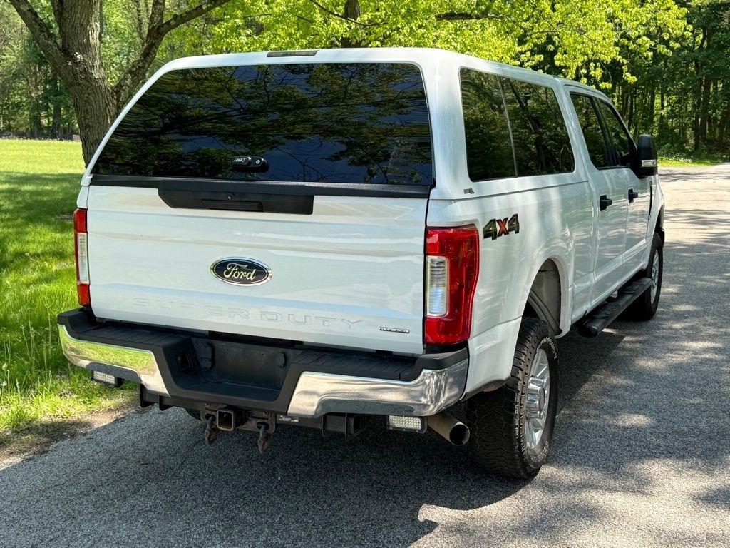 Ford Super Duty F-250 SRW King Ranch 4WD Crew Cab 8' Box 2017