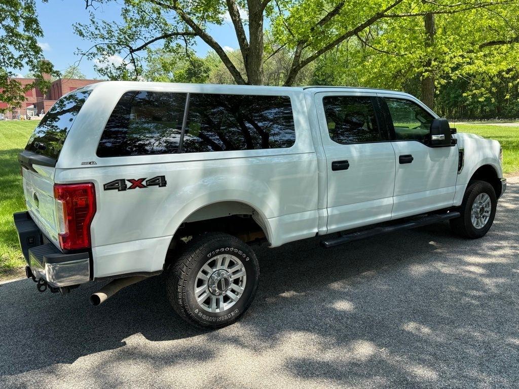 Ford Super Duty F-250 SRW King Ranch 4WD Crew Cab 8' Box 2017