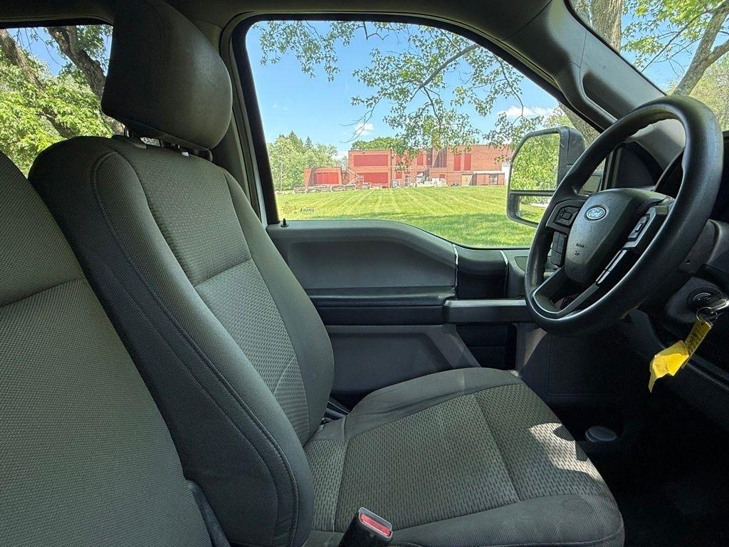 Ford Super Duty F-250 SRW King Ranch 4WD Crew Cab 8' Box 2017