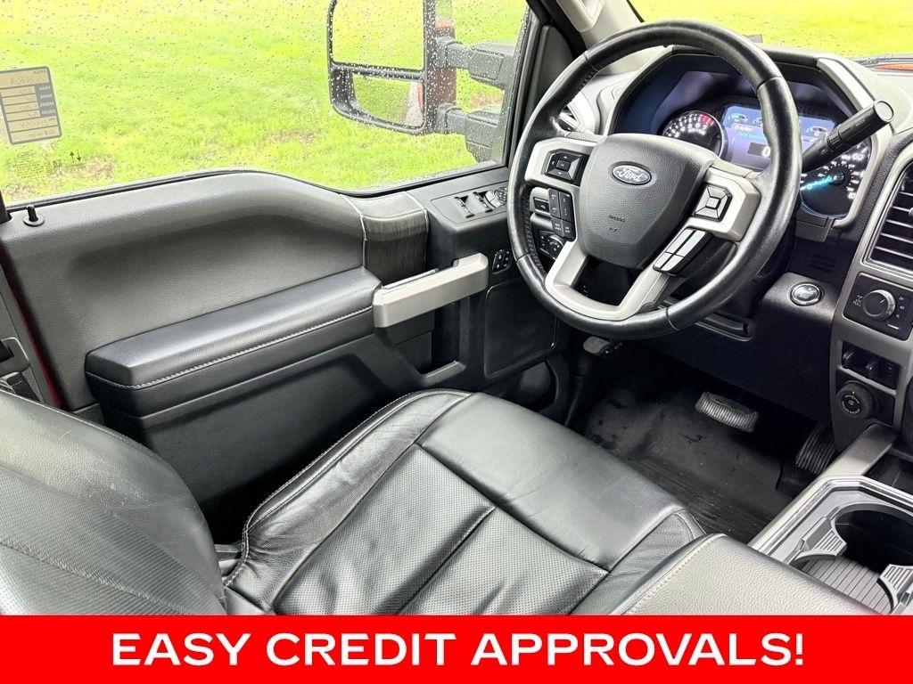 Ford Super Duty F-250 SRW King Ranch 4WD Crew Cab 8' Box 2020