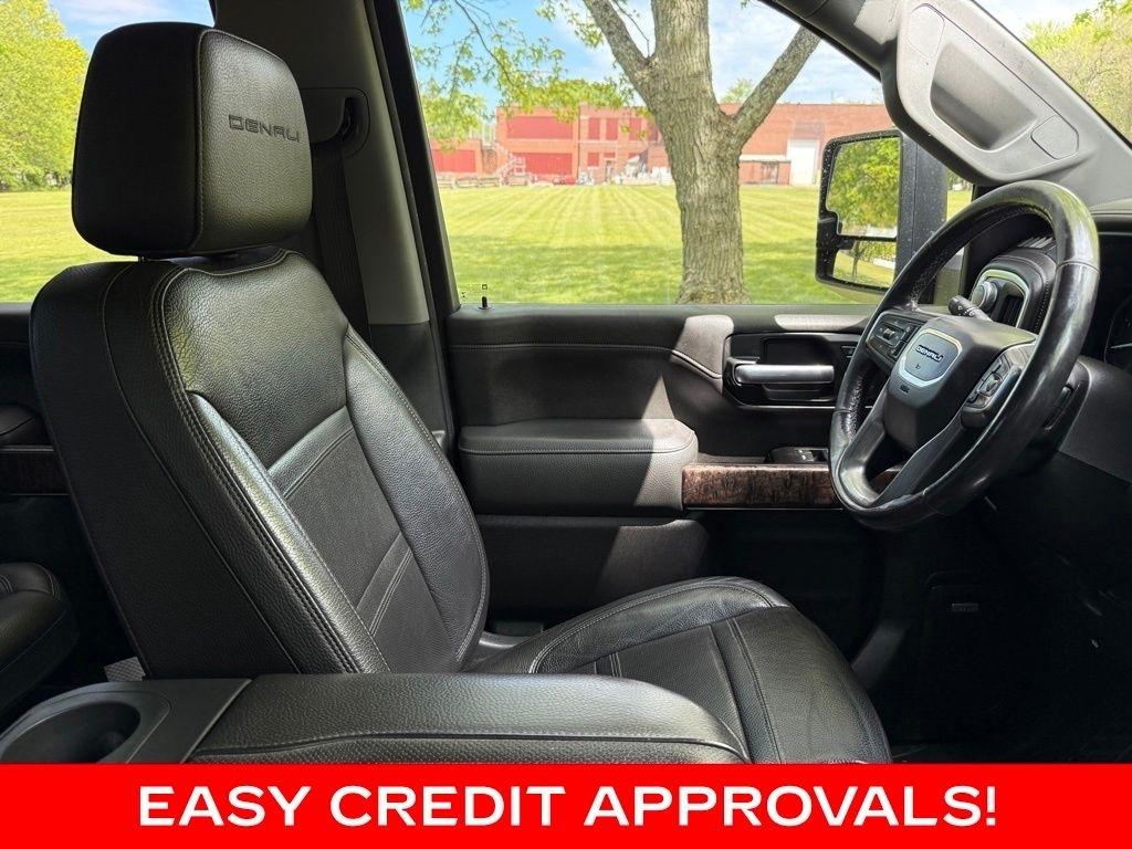 GMC Sierra 2500HD 4WD Crew Cab 159" Denali 2020