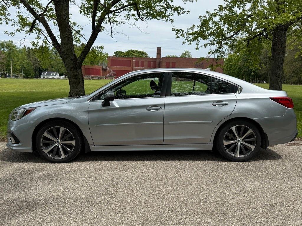 Subaru Legacy 3.6R Limited 2019